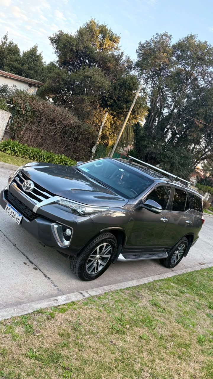 Toyota  SW4 SRX 2.8 Diesel 4x4